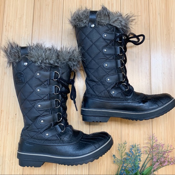 sorel tofino snow boots